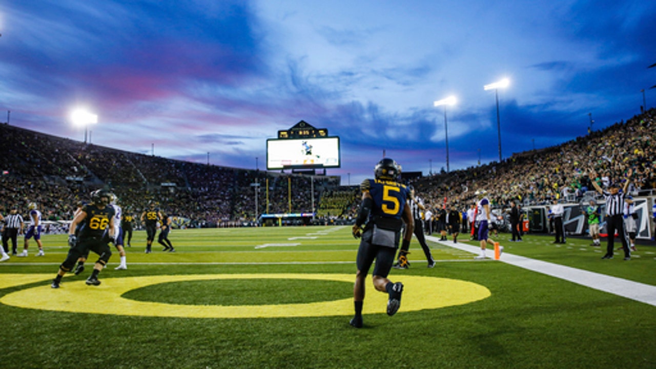Oregon looks for answers in bye week